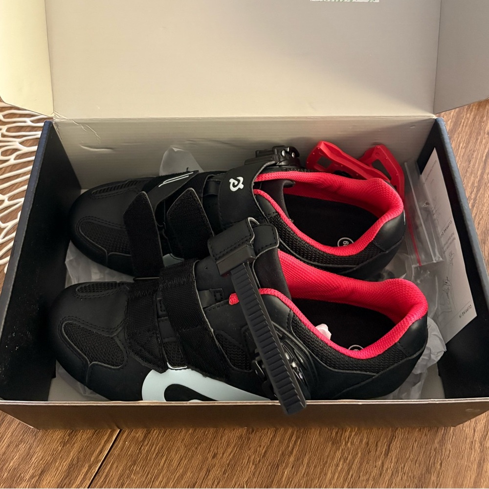 NWT Peloton Women’s Black and Red Cycling Shoes